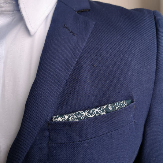 THE SORA POCKET SQUARE