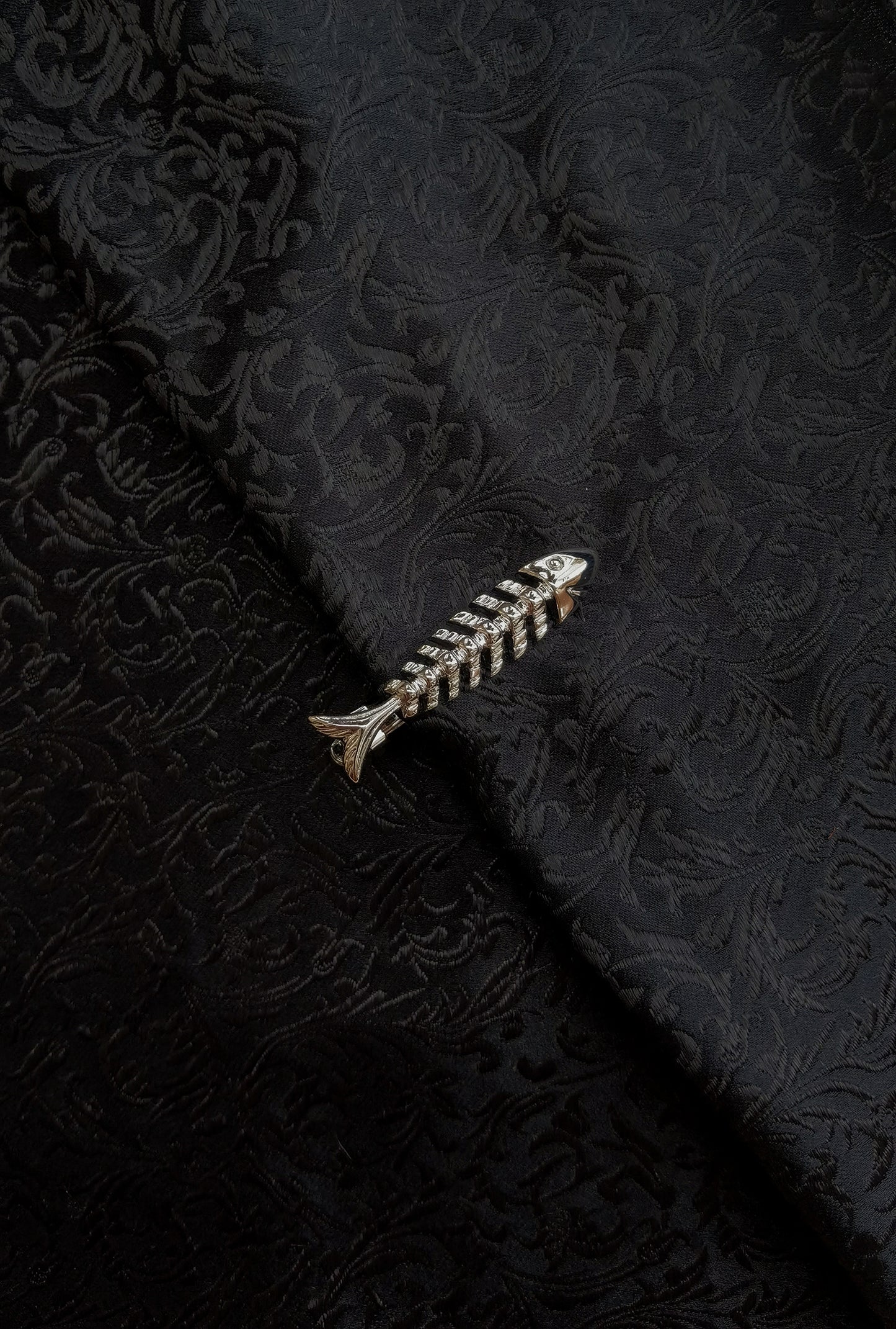 THE FISH BONE