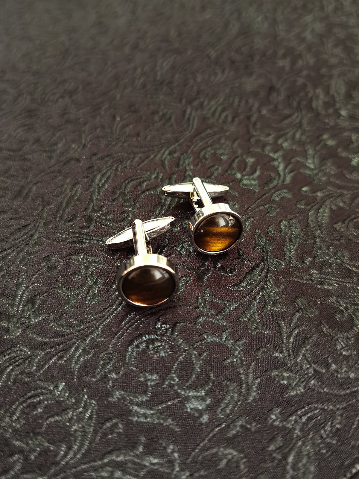 THE CAT EYES QUARTZ BR