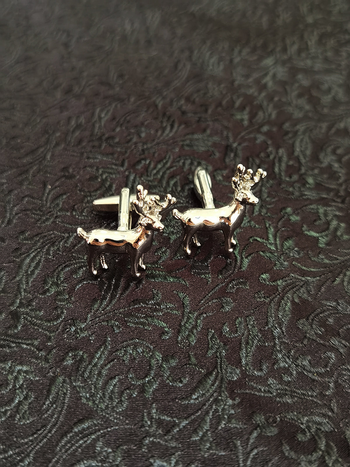 THE REINDEER S