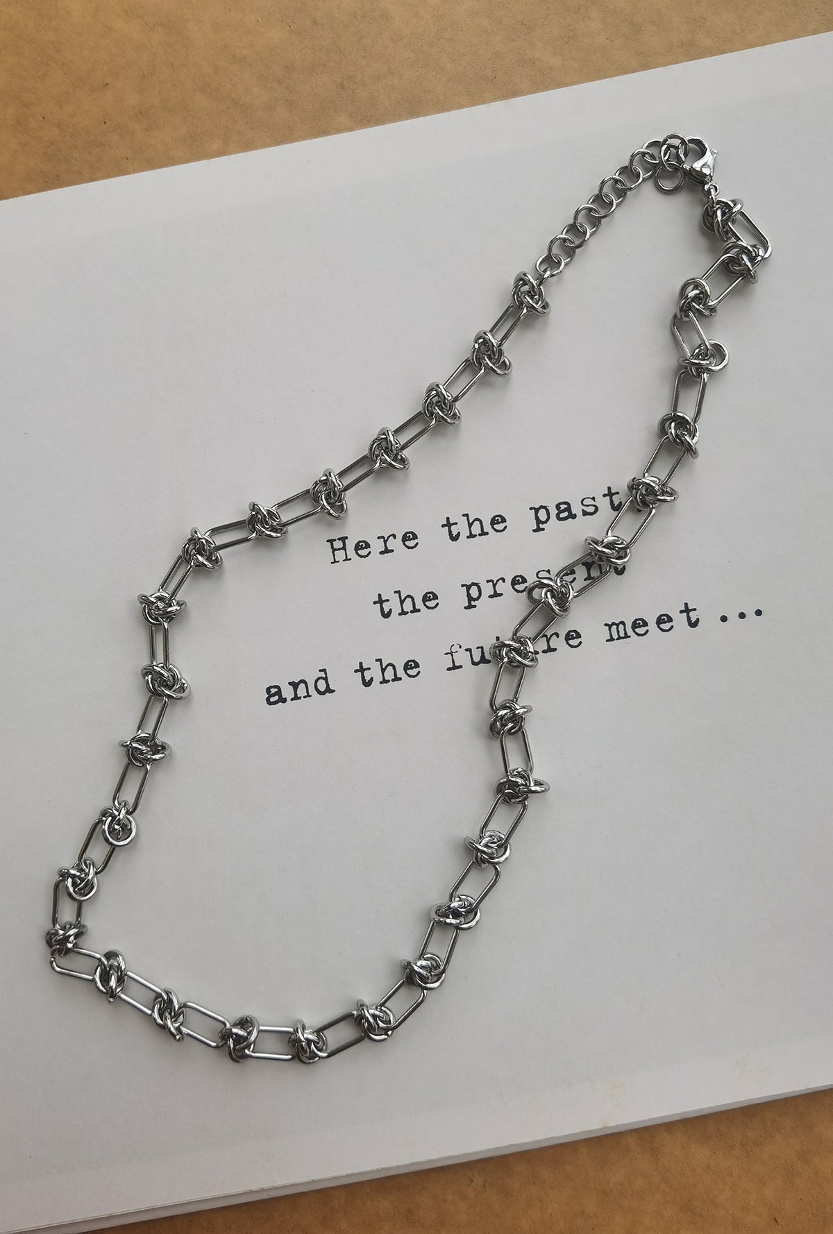 THE NOLAN NECKLACE