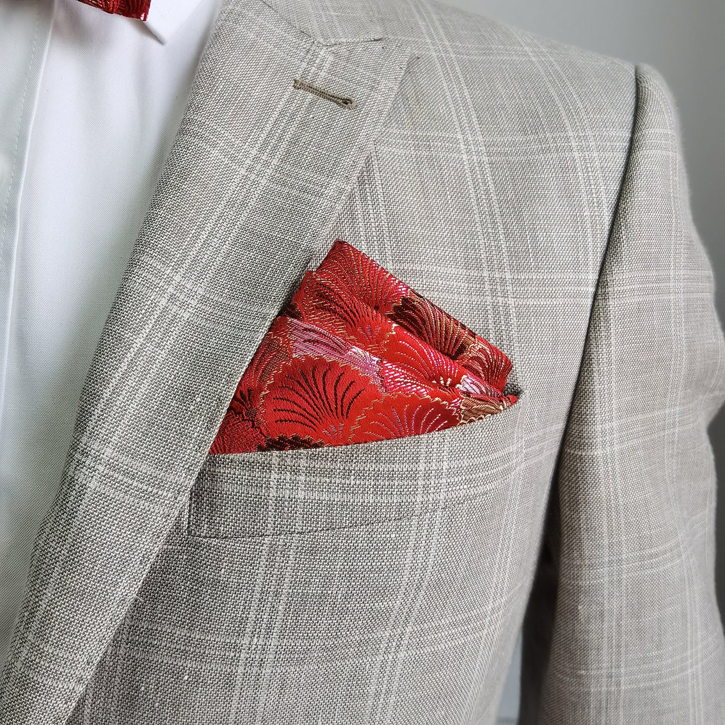 THE YU LIN R POCKET SQUARE