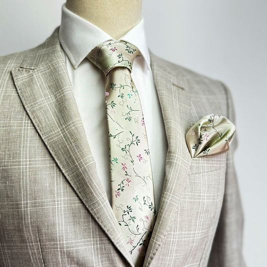 THE HUA HUI TIE