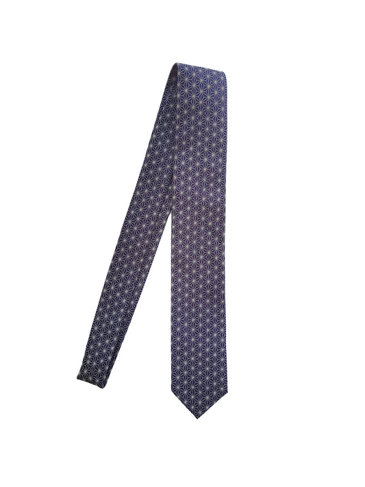 THE SHIN TIE