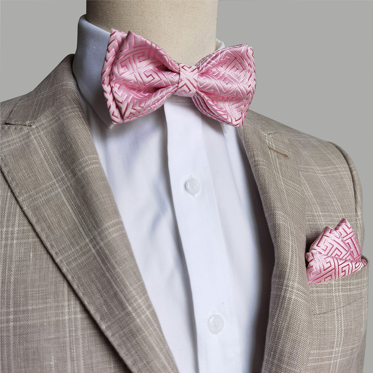 THE HUI WEN P BOWTIE