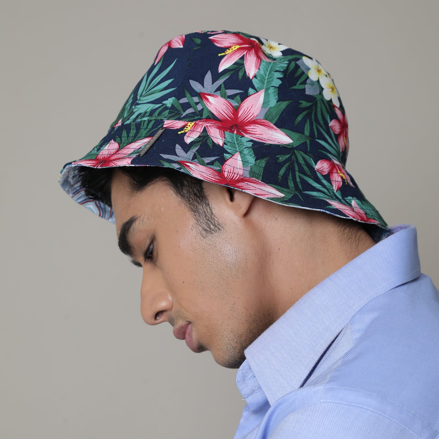 KEW N X NAMI S BUCKET HAT