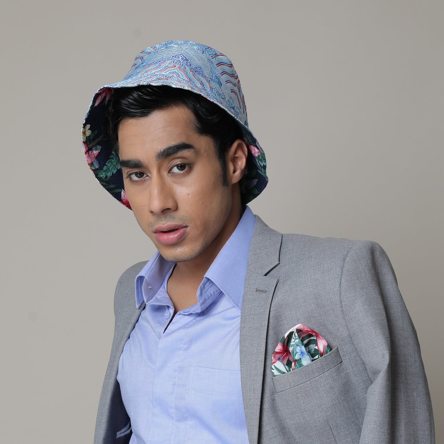 KEW N X NAMI S BUCKET HAT