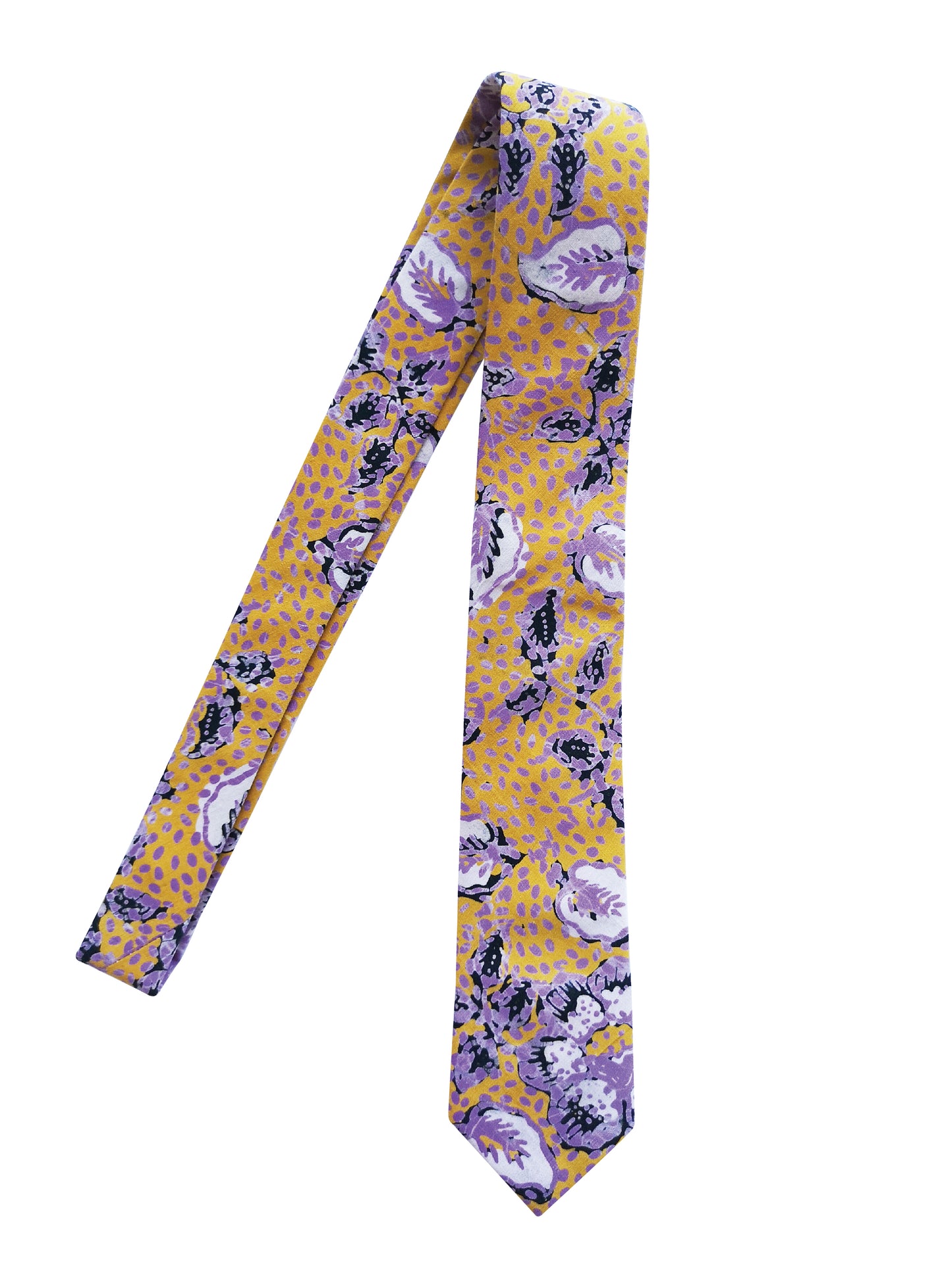THE YUREEQ Y TIE