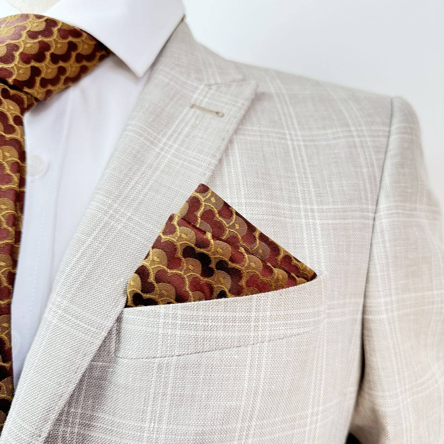 THE JIN LIN POCKET SQUARE