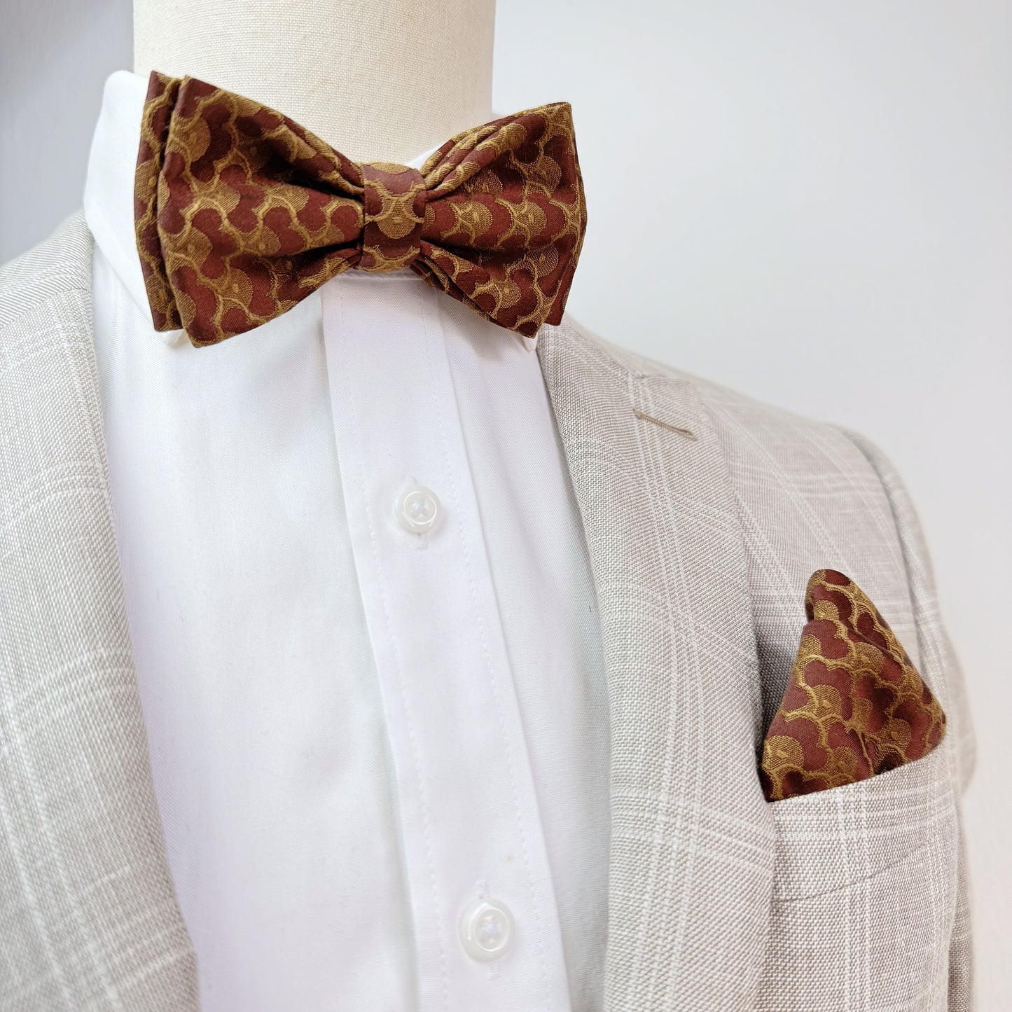 THE JIN LIN BOWTIE