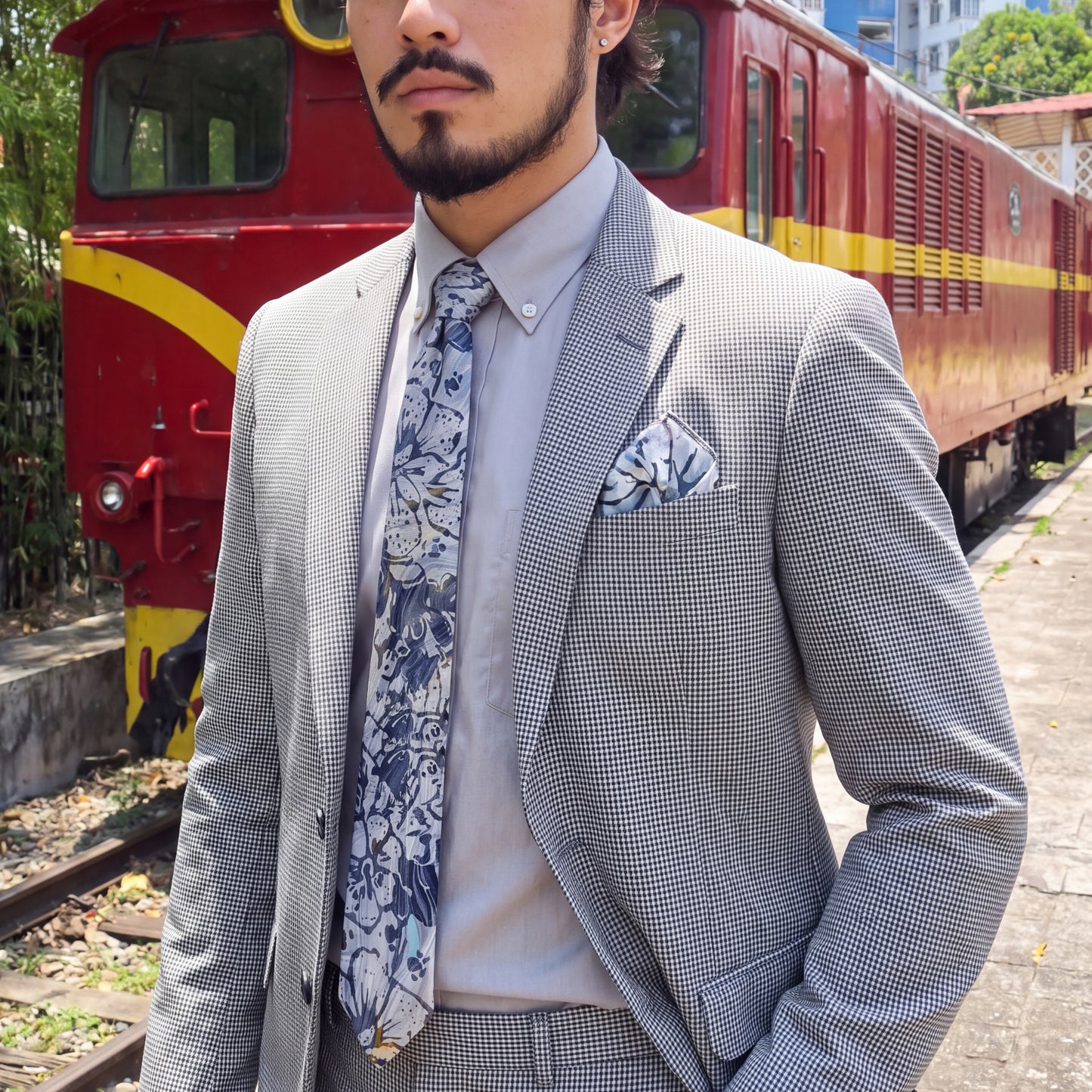THE IKHWAN TIE