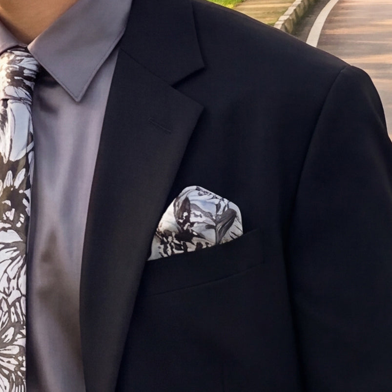 THE JAUHARI POCKET SQUARE